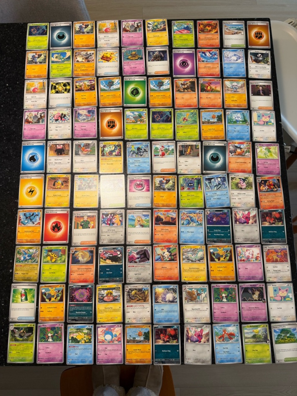 100 Pokémon Cards